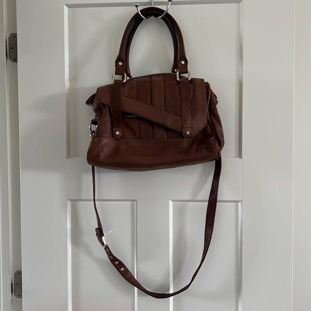 Junior Drake Crossbody Purse